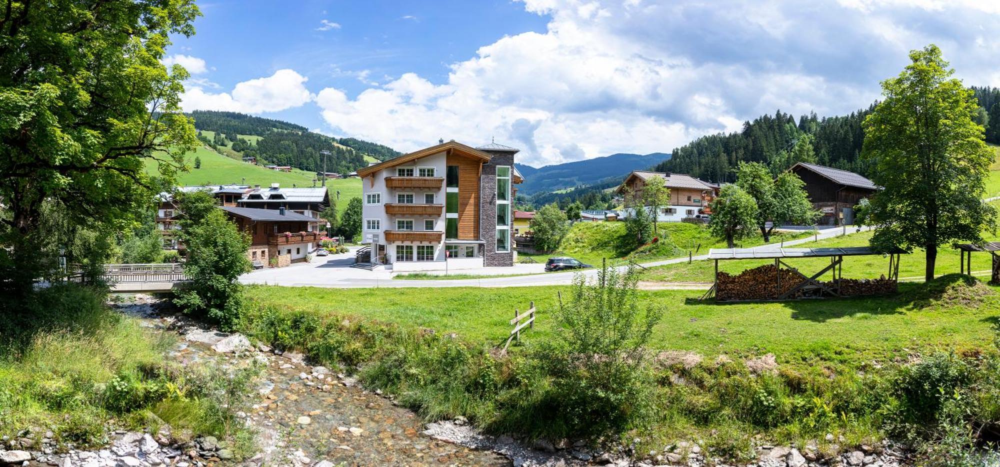 Hotel Unser Unterberg Maria Alm am Steinernen Meer Exterior photo